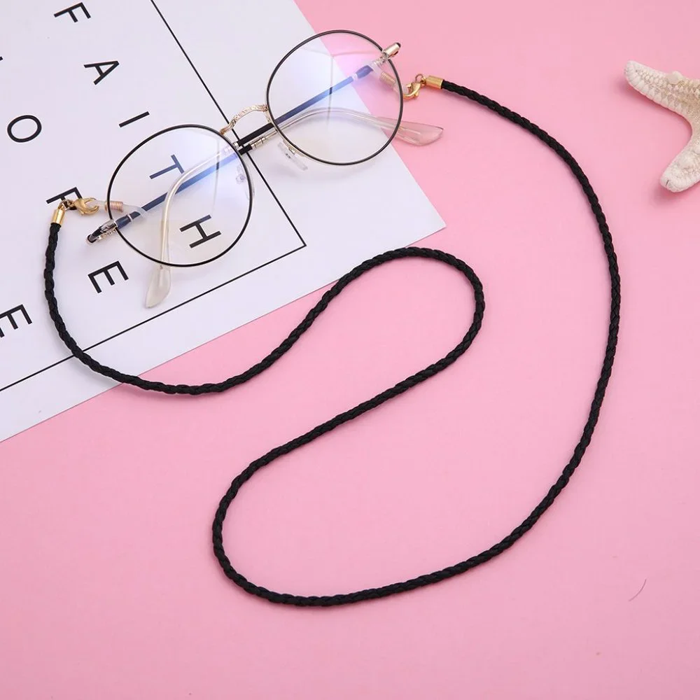 Black chain for masks or sunglasses